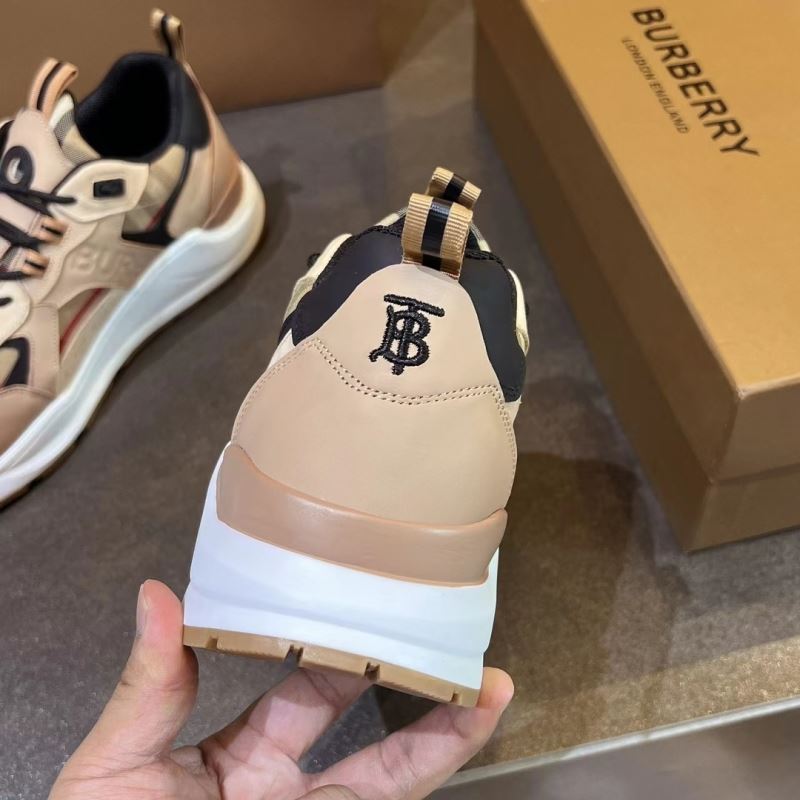 Burberry Low Shoes